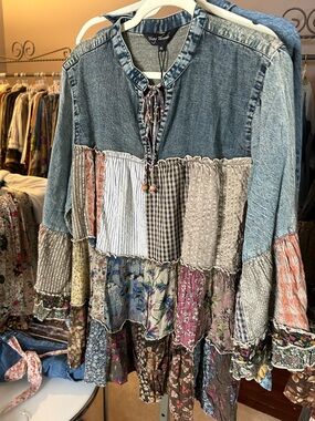 Young threads tiered denim xl top
